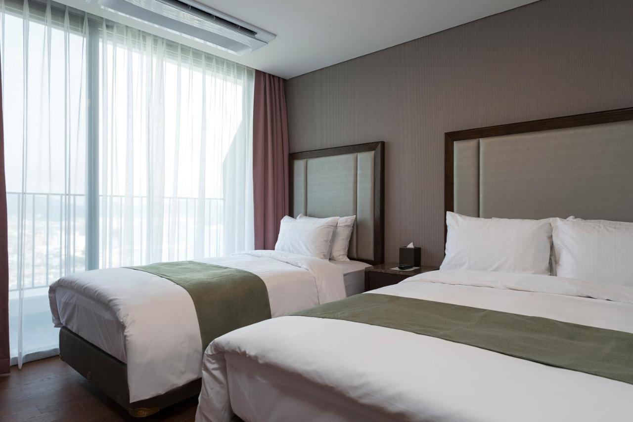 Stanford Hotel&Resort Tongyeong Habitación foto