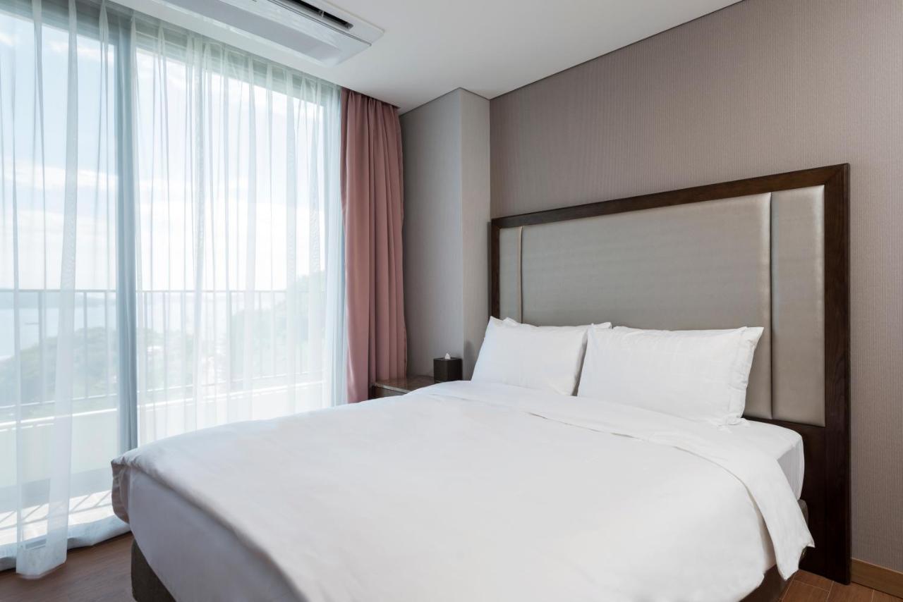 Stanford Hotel&Resort Tongyeong Habitación foto